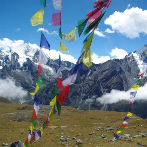 Solo Trekking to Everest Base Camp: A Solo Adventure